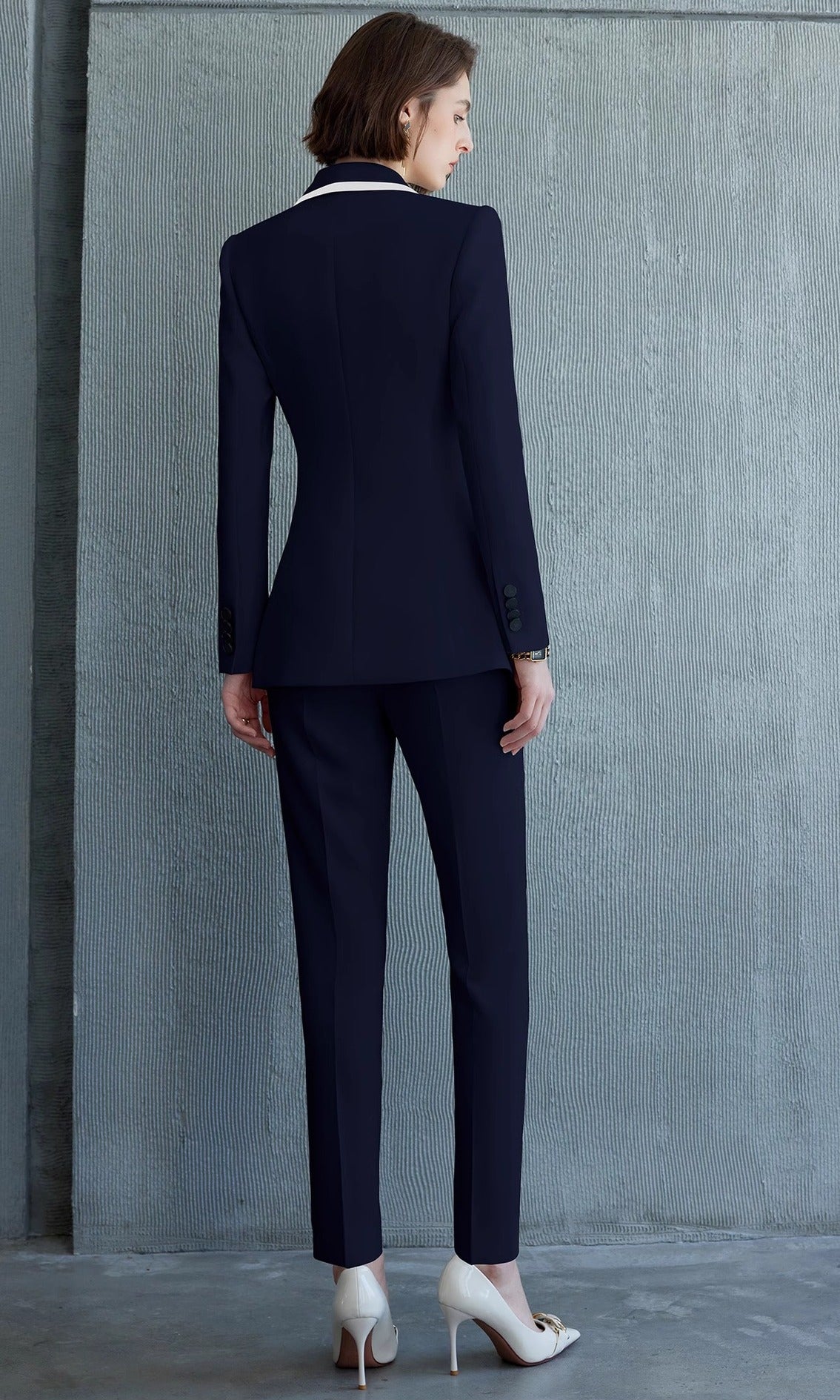 Midnight Noir Contrast Premium Suit Set