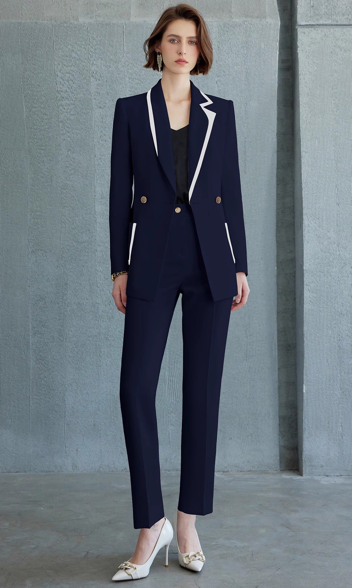 Midnight Noir Contrast Premium Suit Set