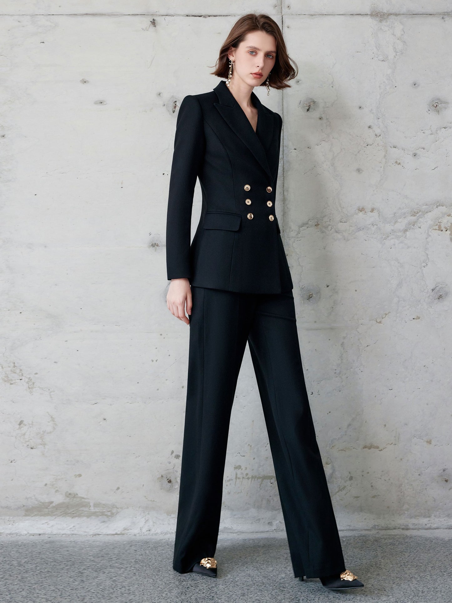 Regal Noir Power Suit