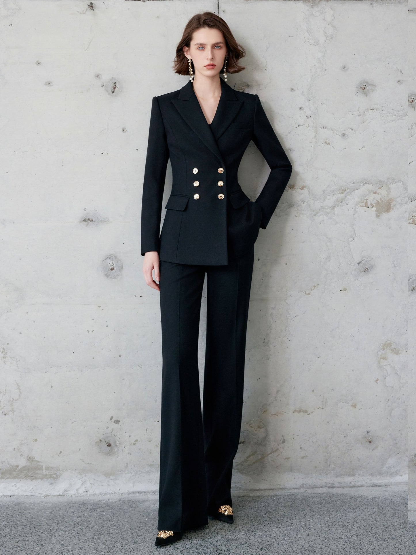 Regal Noir Power Suit