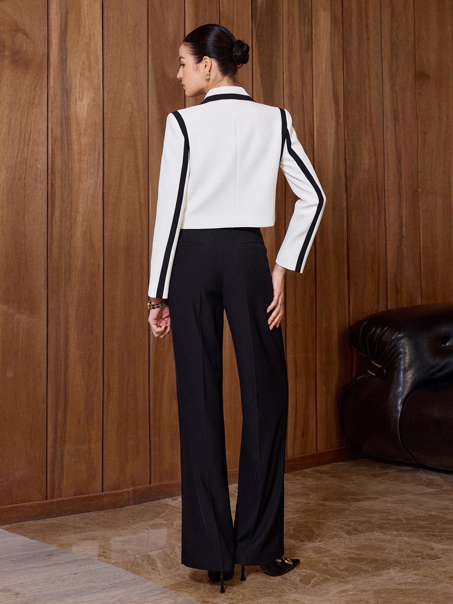 Élodie Riviera Contrast Tailored Suit