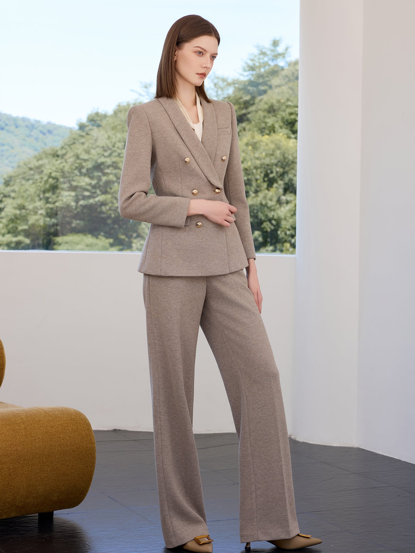 Éclat Taupe Heritage Pant Suit