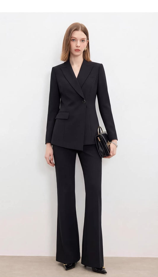 Noir Impériale Suit Set