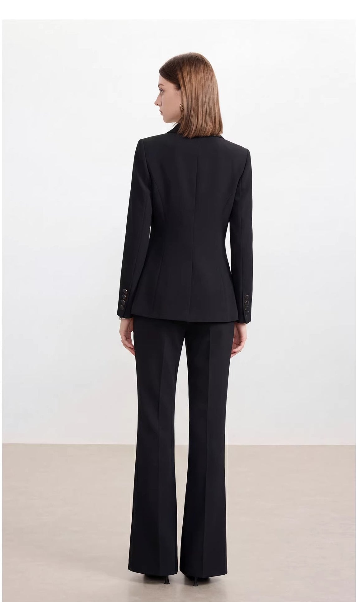 Noir Impériale Suit Set
