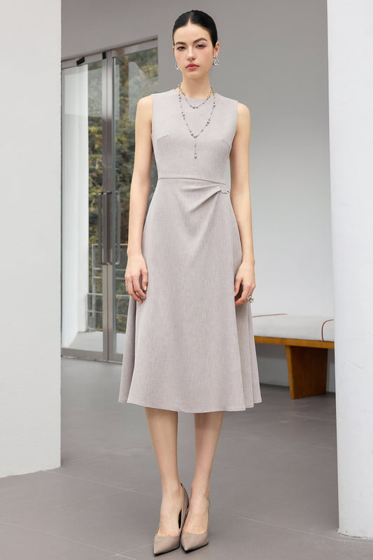 Aveline Élégance Sculpted Midi Dress